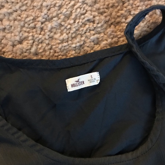 Crop top - Picture 2 of 2